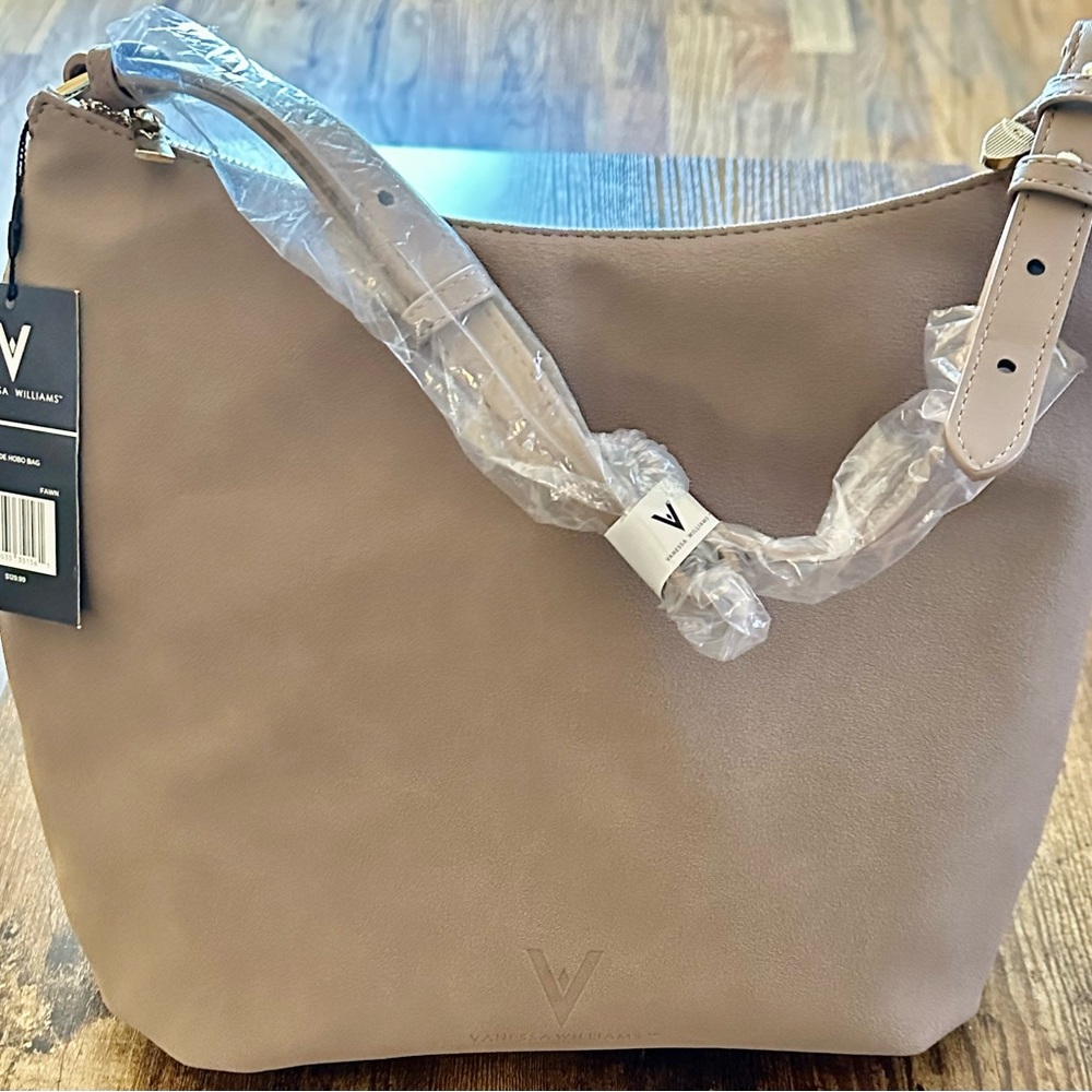 Hobo Cross body bag by Vanessa Williams brand new